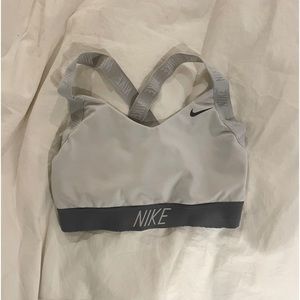 NIKE SPORTS BRA